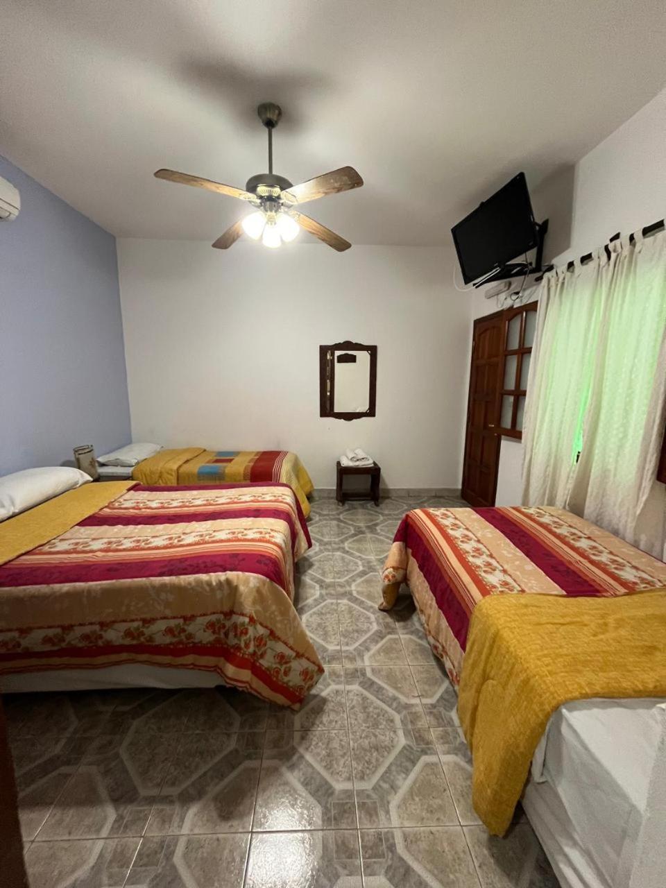 Cabanas Y Hostal Las Marias Кафаяте Екстериор снимка